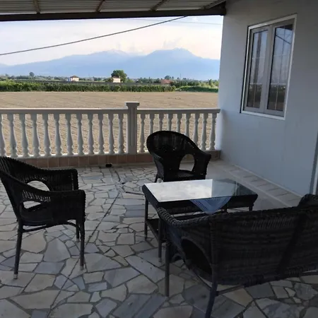 بيت للعطل The In